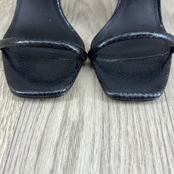 ๐2/$25 ๐ ASOS Design Heel Sandals - Picture 3 of 11